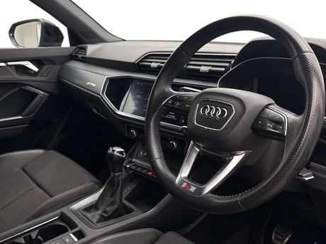 Audi Q3 1.5 Q3 S Line 35 TFSI 5dr 6