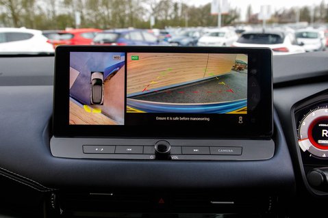 Nissan Qashqai DIG-T TEKNA DCT MHEV 29