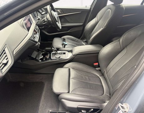 BMW 1 Series 1.5 118i M Sport Auto 5dr 9