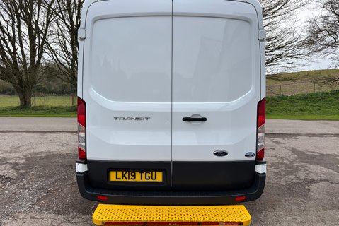 Ford Transit 350 L3H2 130 ps DCIV - Air Con / Sat Nav 11