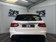 Mercedes-Benz C Class 4.0 C63 V8 BiTurbo AMG S (Premium Plus) Estate 5dr Petrol SpdS MCT Euro 6 ( 24