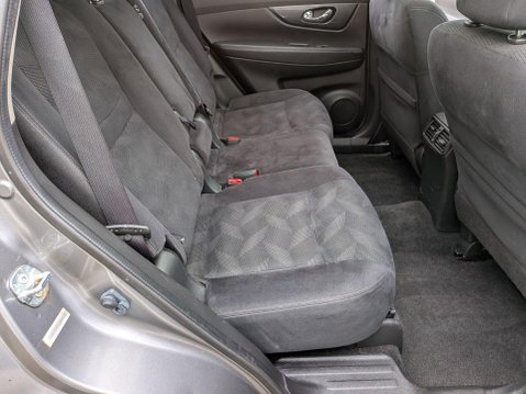 Nissan X-Trail 1.6 dCi Acenta Euro 5 (s/s) 5dr 11