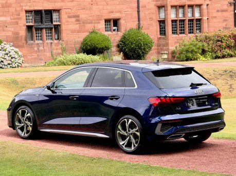 Audi A3 SPORTBACK TFSI S LINE MHEV 2