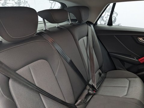 Audi Q2 TFSI SPORT 18