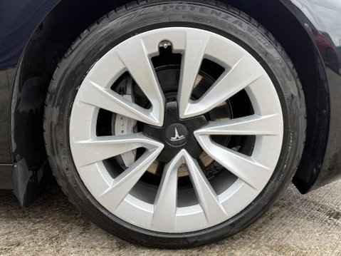 Tesla Model 3 Saloon 4dr Electric Auto RWD (241 bhp) 14