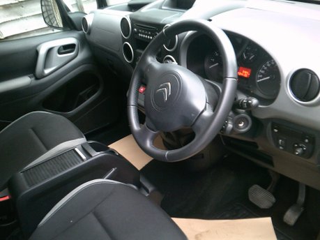 Citroen Berlingo Multispace BLUEHDI FEEL EDITION ETG6 WHEELCHAIR CONVERTED VEHICLE 3