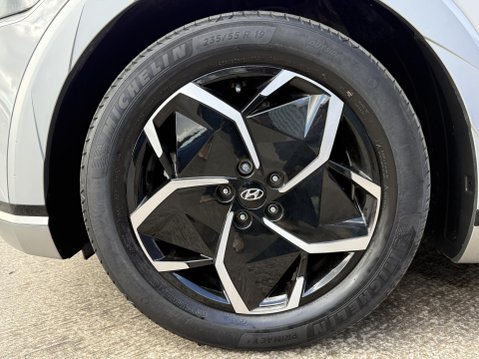 Hyundai IONIQ 5 77kWh Premium Hatchback 5dr Electric Auto (228 ps) 18