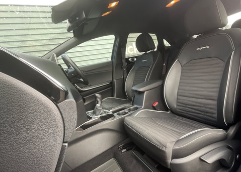 Kia Ceed 1.5 T-GDi GT-Line 10