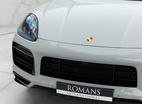 Porsche Cayenne GTS 22