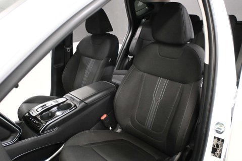 Hyundai TUCSON 1.6 Tucson SE Connect TGDi HEV Auto 5dr 21
