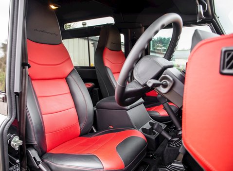 Land Rover Defender 90 Autobiography Edition 12