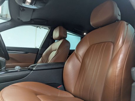 Maserati Levante 3.0 Levante D V6 Auto 4WD 5dr 39
