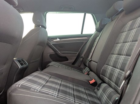 Volkswagen Golf 2.0 Golf GTD 5dr 42
