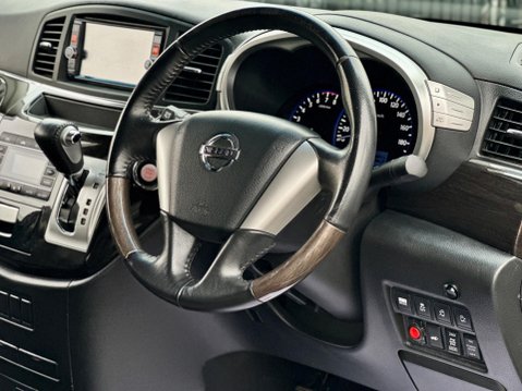 Nissan Elgrand HIGHWAY STAR+GRADE 4B+4WD+WAX OIL+ 2