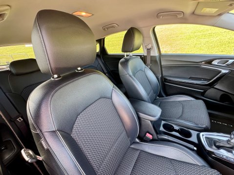 Kia Ceed CRDI 3 ISG 16