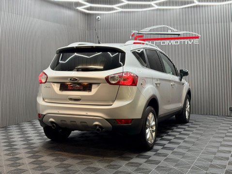 Ford Kuga 2.0 TDCi Titanium AWD Euro 5 5dr 9