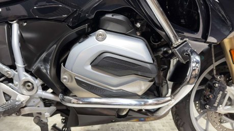 BMW R 1200 RT LE SPORT 2018 ONLY 10K STUNNING EXAMPLE NEW MOT 44