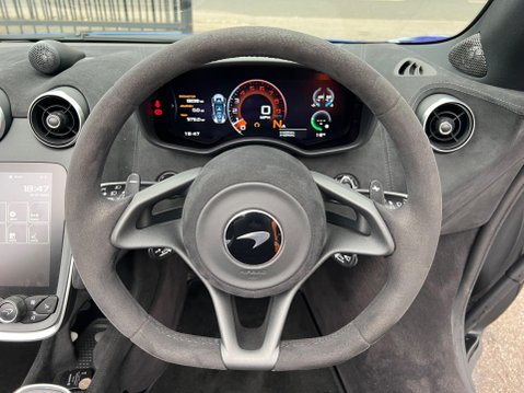 McLaren 600 3.8T V8 Spider SSG Euro 6 (s/s) 2dr 14
