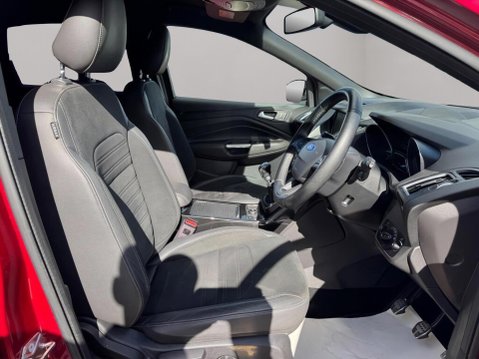 Ford Kuga 2.0 TDCi EcoBlue ST-Line AWD Euro 6 (s/s) 5dr 12