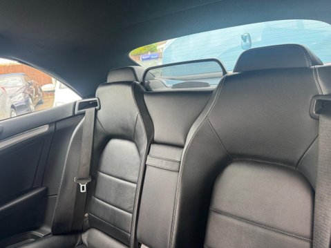 Mercedes-Benz E Class 3.5 E350 CGI V6 BlueEfficiency Sport Cabriolet G-Tronic Euro 5 2dr 32