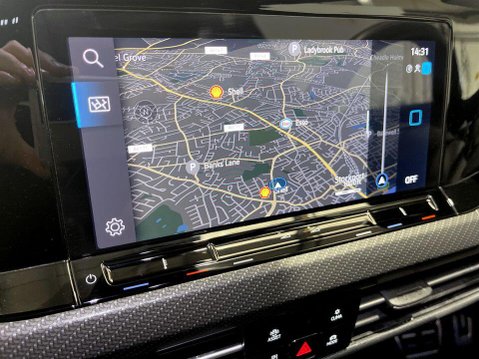 Volkswagen Golf 1.5 eTSI MHEV R-Line Hatchback 5dr Petrol Hybrid DSG Euro 6 (s/s) (150 ps) 16