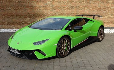 Lamborghini Huracan Performante 25