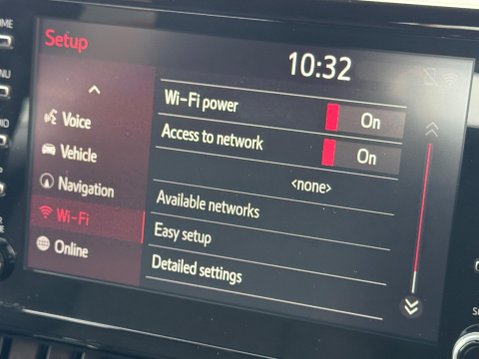 Toyota Corolla 1.8 VVT-h Icon Tech Touring Sports CVT Euro 6 (s/s) 5dr 25