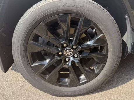 Toyota Rav4 2.5 VVT-h GPF Dynamic SUV 5dr Petrol Hybrid CVT Euro 6 (s/s) (218 ps) 9