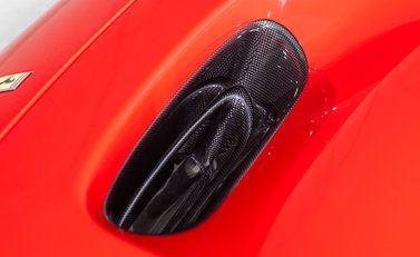 Ferrari F8 Tributo 30