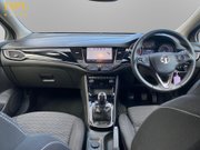 Vauxhall Astra 1.0i Turbo ecoTEC SRi Nav Hatchback 5dr Petrol Manual Euro 6 (s/s) (105 ps) 18