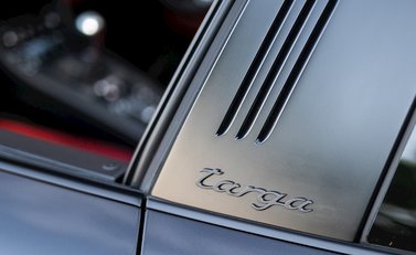 Porsche 911 (991.2) Targa 4 GTS 28