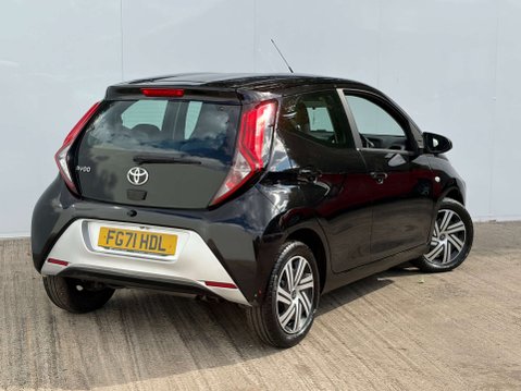 Toyota Aygo 1.0 Aygo X-Play TSS VVT-i 5dr 19