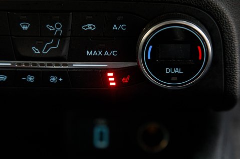 Ford Focus TITANIUM 33