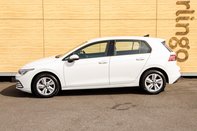 Volkswagen Golf LIFE TSI 13