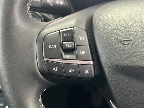 Ford Fiesta TITANIUM X 17