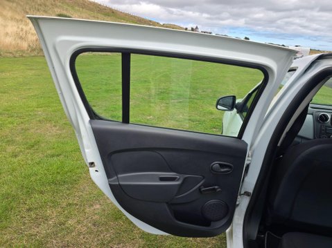 Dacia Sandero 1.2 Ambiance Euro 5 5dr 24