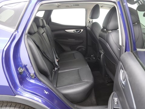 Nissan Qashqai 1.5 dCi Tekna Euro 6 (s/s) 5dr 23