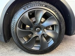 Tesla Model Y SUV 5dr Electric Auto RWD (346 ps) 16