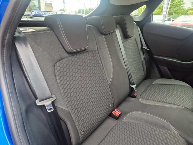 Ford Puma TITANIUM MHEV 11