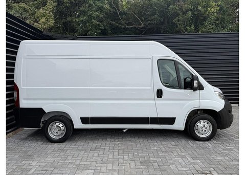 Vauxhall Movano 2.2 CDTi 3500 BiTurbo Dynamic Panel Van 5dr Diesel Manual FWD L2 H2 Euro 6 2