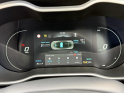 MG ZS 72.6kWh Trophy Long Range SUV 5dr Electric Auto (156 ps) 39