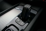 Volvo XC60 2.0 XC60 R-Design B5 MHEV AWD Auto 4WD 5dr 36