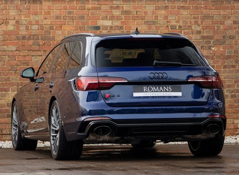 Audi RS4 Avant Vorsprung 3