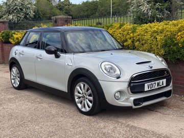 Mini Hatch 2.0 Cooper SD 5dr
