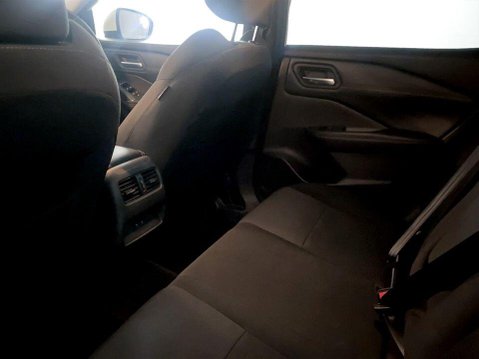 Nissan Qashqai 1.3 DIG-T MHEV N-Connecta SUV 5dr Petrol Hybrid Manual Euro 6 (s/s) (140 ps 20