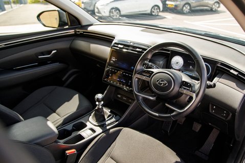 Hyundai TUCSON T-GDI SE CONNECT 4