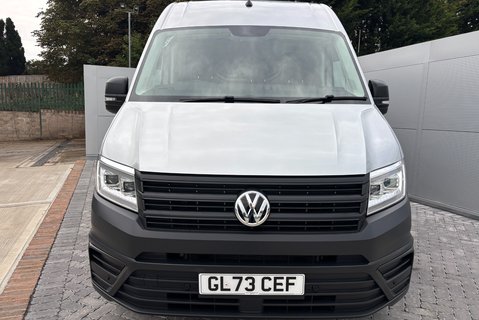 Volkswagen Crafter CR35 177 ps Tdi L2 H2 Trendline DSG Panel Van 11