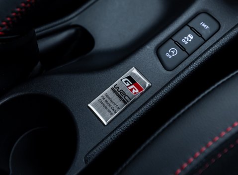 Toyota Yaris GR-Y CIRCUIT 28