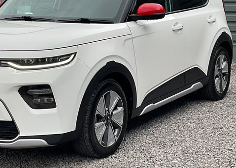 Kia Soul 150kW First Edition 64kWh 5