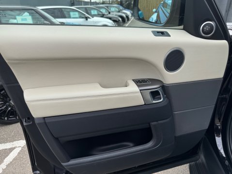 Land Rover Range Rover Sport SDV6 HSE DYNAMIC 18